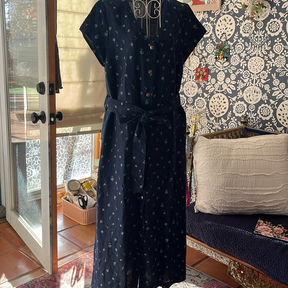 Not Perfect Linen print dress